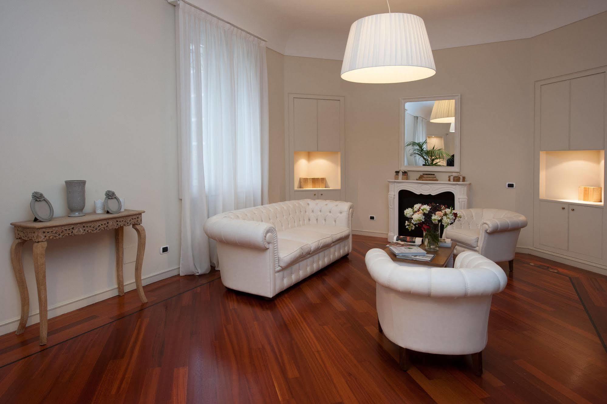 Thea Monza Hotel Buitenkant foto