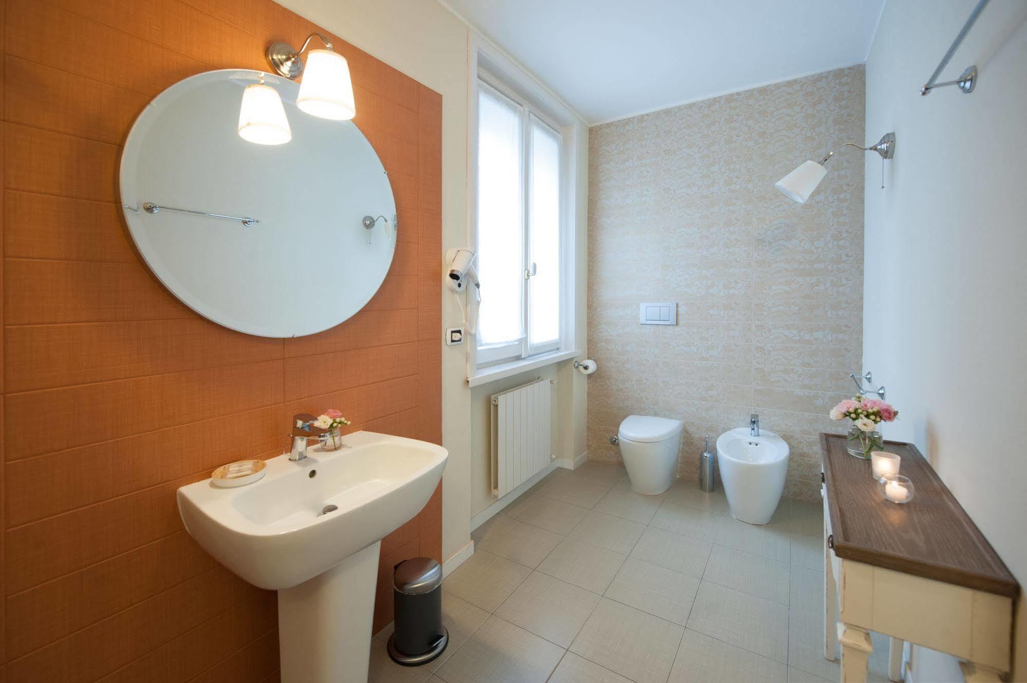 Thea Monza Hotel Buitenkant foto