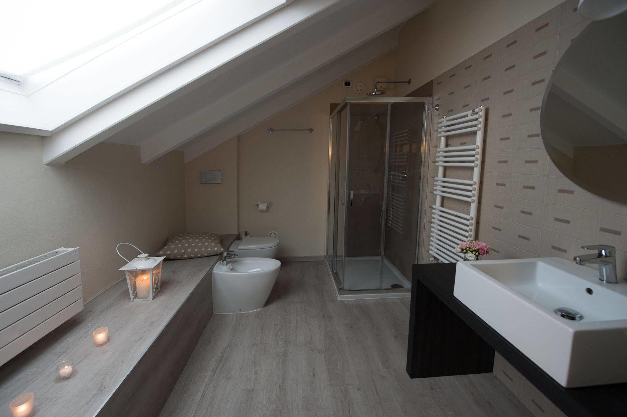 Thea Monza Hotel Buitenkant foto
